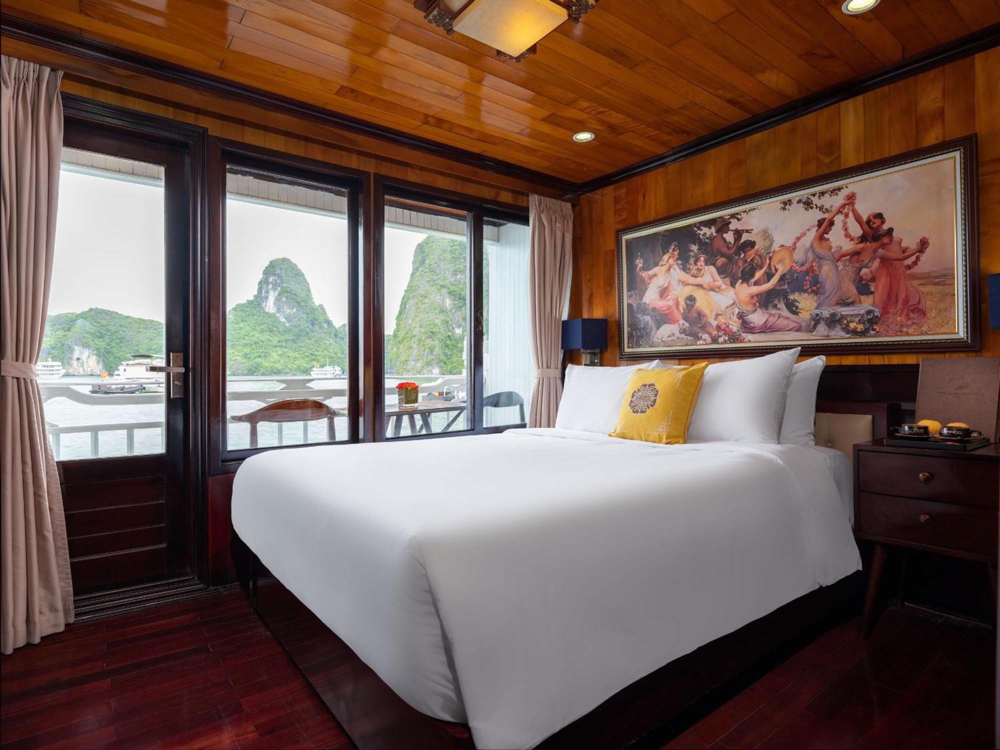 Hera Boutique Cruise Ha Long Bay Exteriör bild